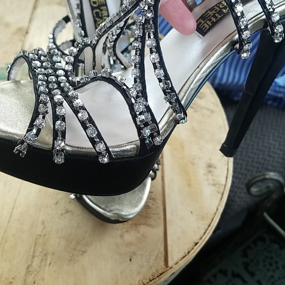 E Live from The Red Carpet Platforms - Picture 6 of 8